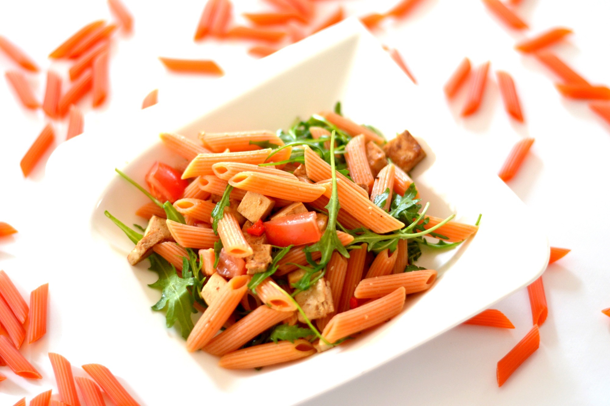 Rote Linsen-Penne